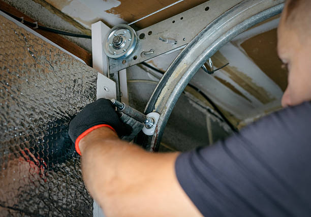 Affordable Garage Door Roller Replacement solutions in Ahtanum, WA